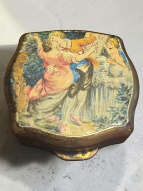Vintage Stratton Pill Box 50s/60s
